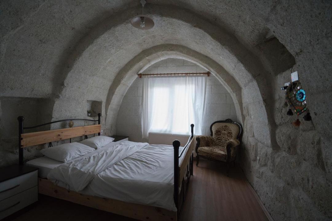 Отель Whisper Cave House Гореме Экстерьер фото